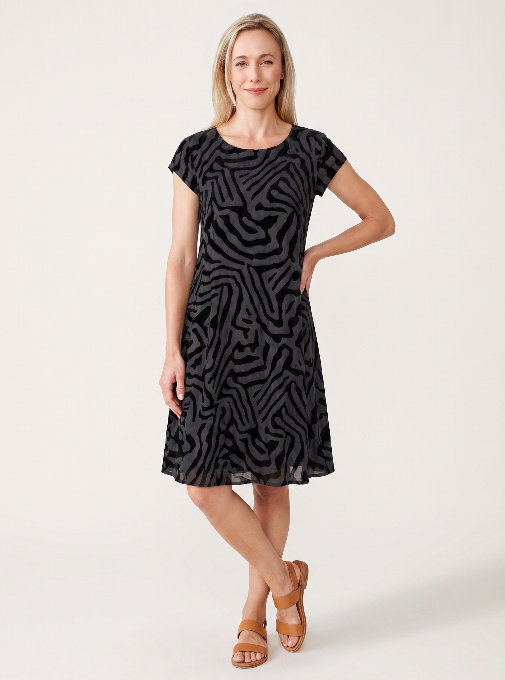 Short Sleeve Printed Dress