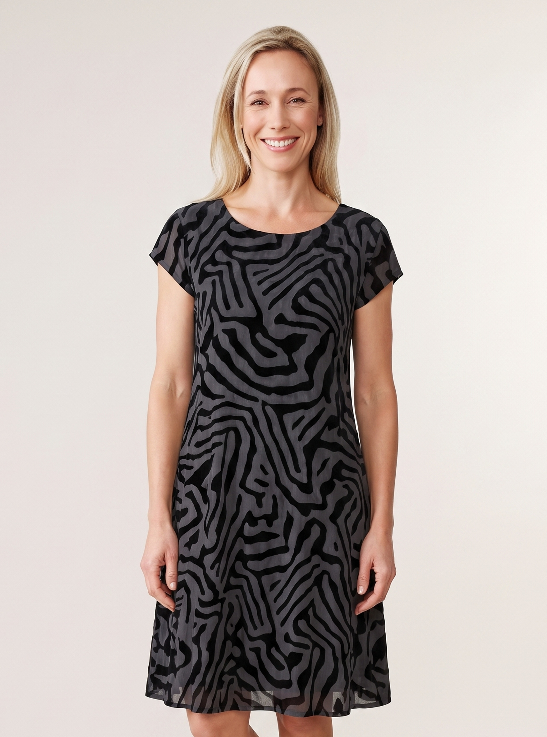 Short Sleeve Printed Dress