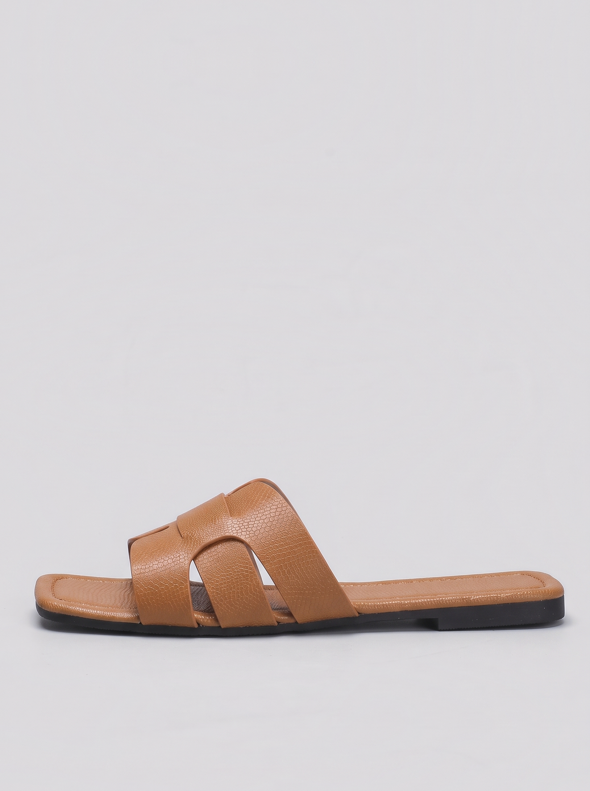 Margot Cut-Out Slides