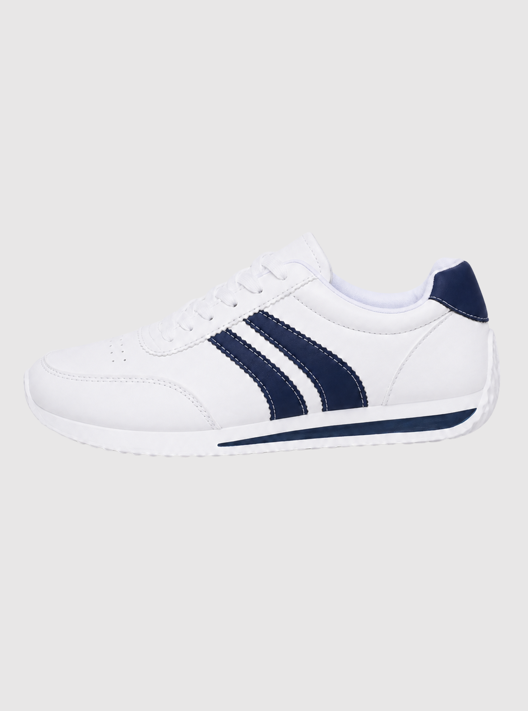 Courtline Low Sneakers